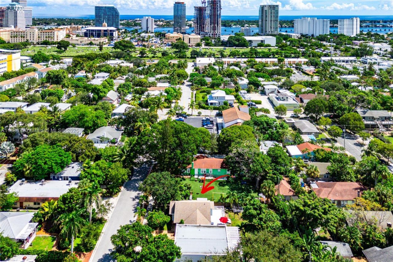 728 Newark St, West Palm Beach, FL 33401 Photo