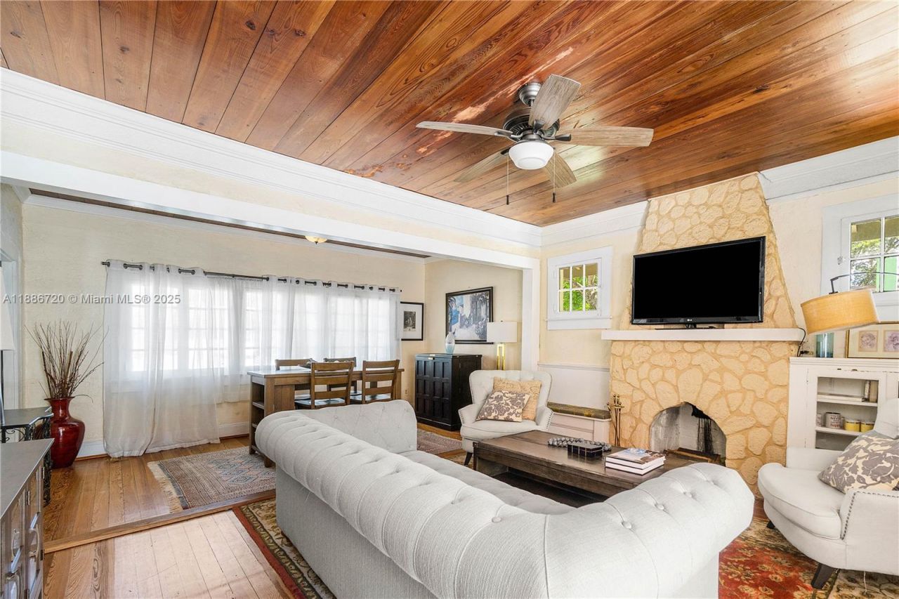 728 Newark St, West Palm Beach, FL 33401 Photo