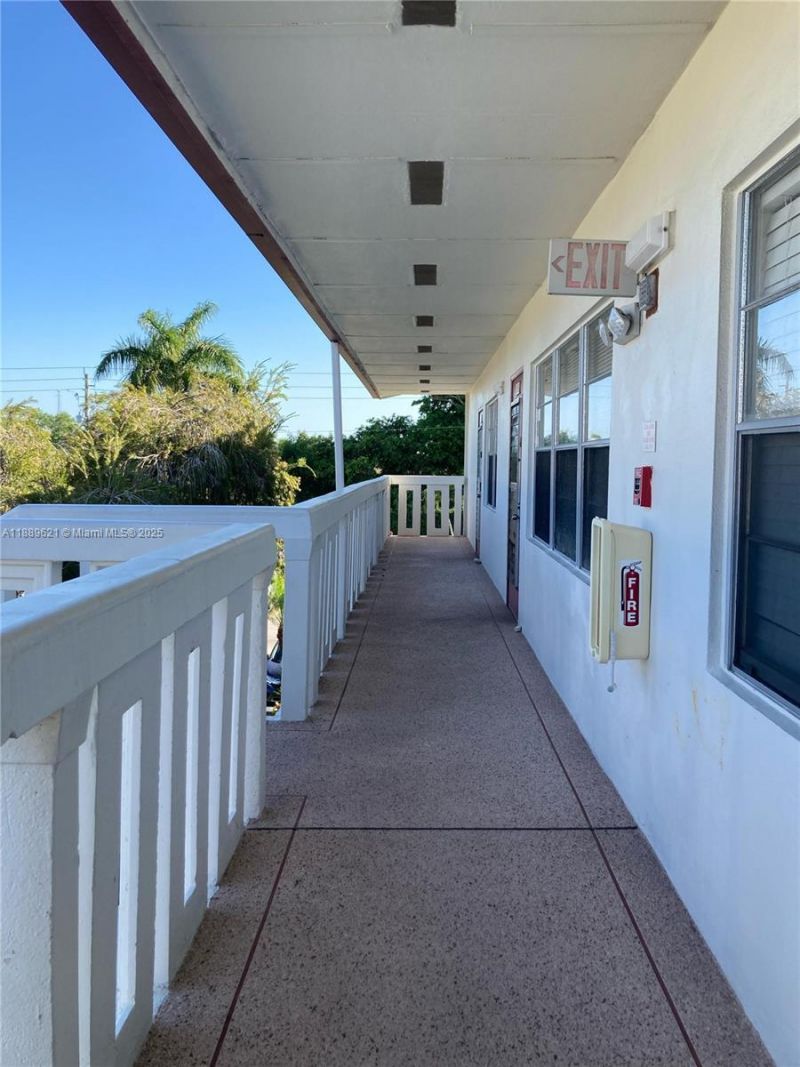 157 Fanshaw D, Unit 157, Boca Raton, FL 33434 Photo