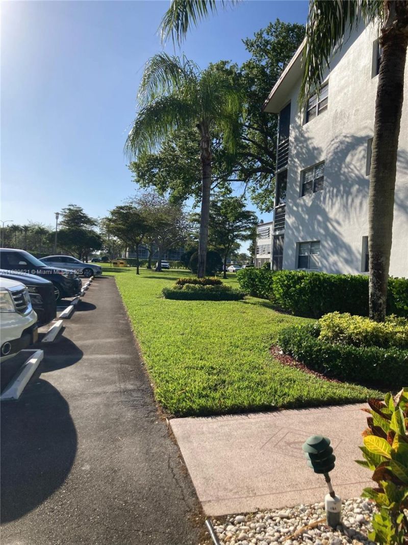 157 Fanshaw D, Unit 157, Boca Raton, FL 33434 Photo
