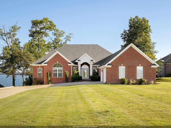 1030 Co Rd 33, Killen, AL 35645