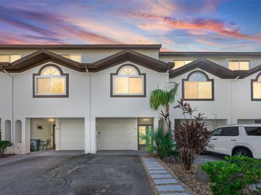 375 MADEIRA CIRCLE, TIERRA VERDE, FL 33715