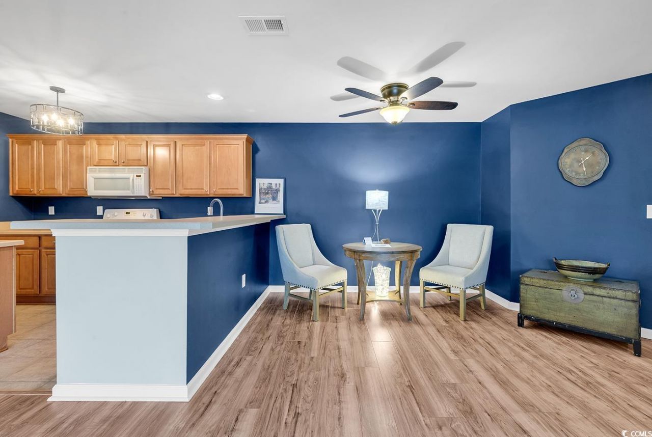 9 Pistachio Loop Photo 9