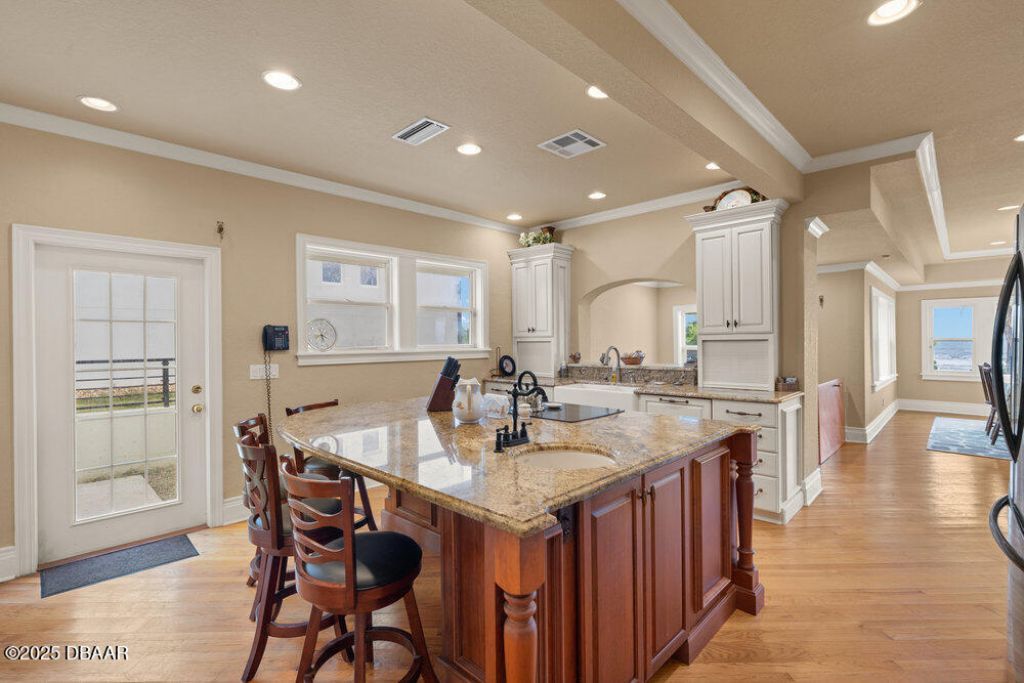 285 Ocean Shore Boulevard, Ormond Beach, FL 32176 Photo