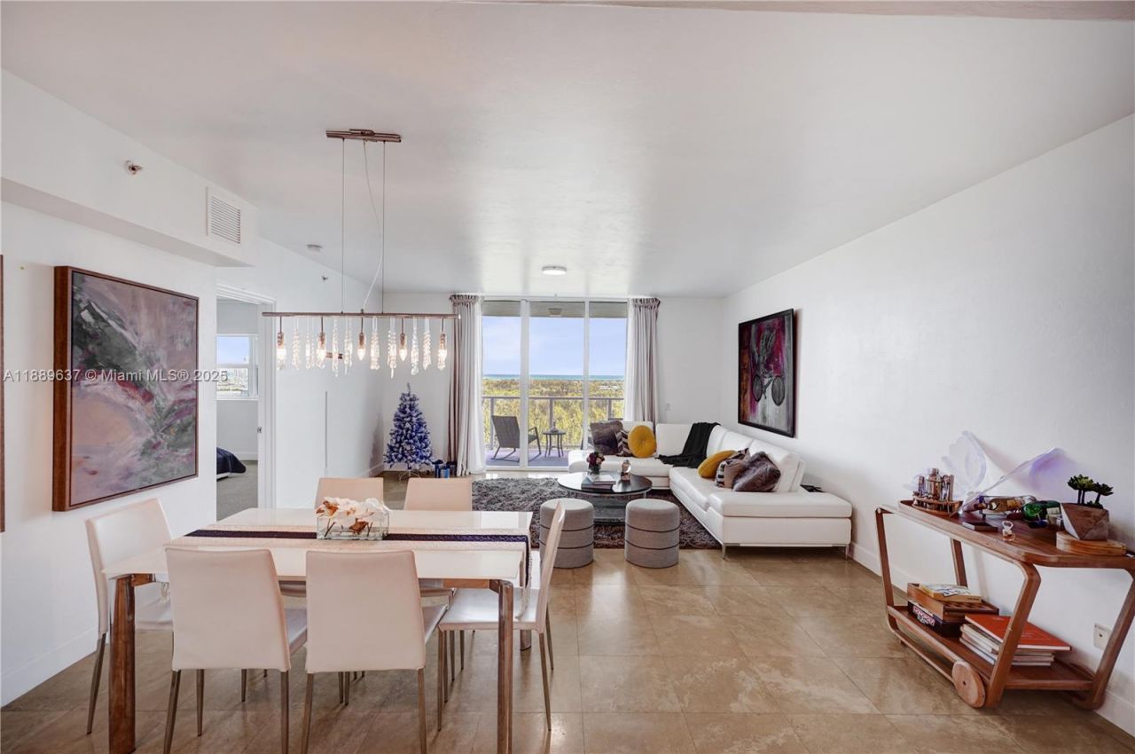 14951 Royal Oaks Ln, Unit 1704, North Miami, FL 33181 Photo