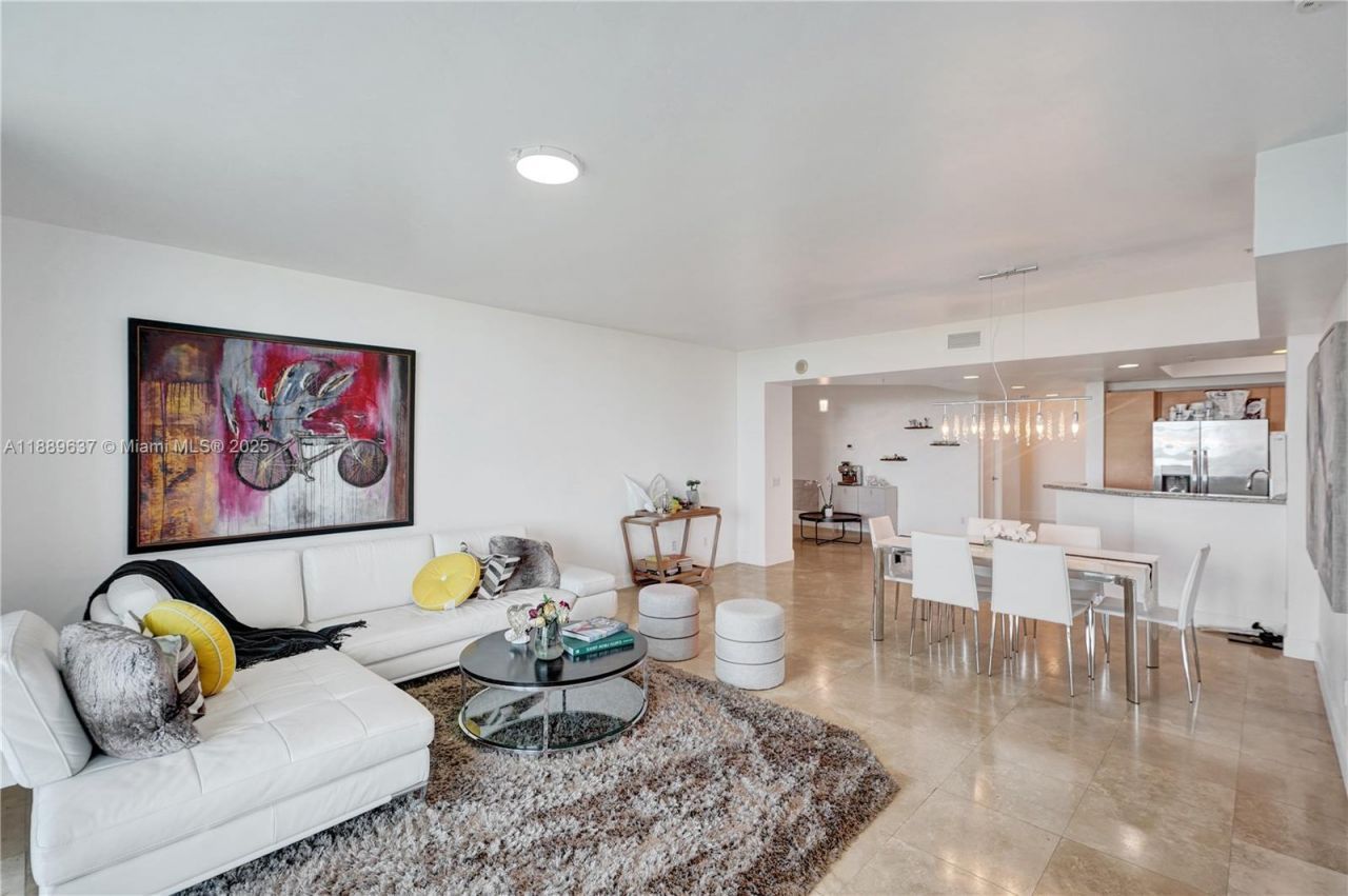 14951 Royal Oaks Ln, Unit 1704, North Miami, FL 33181 Photo