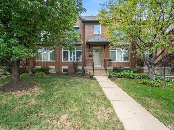 4104 Olive Street, St Louis, MO 63108