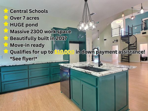 11072 Blackwater Rd, Baker, LA 70714