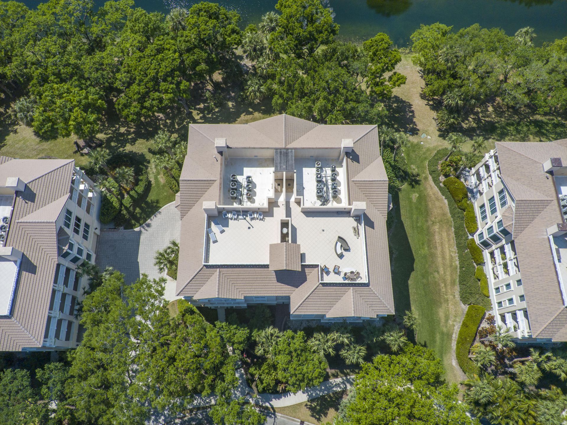 601 N Swim Club Drive, Unit Phb, Indian River Shores, FL 32963 Photo