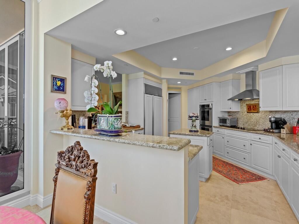 601 N Swim Club Drive, Unit Phb, Indian River Shores, FL 32963 Photo