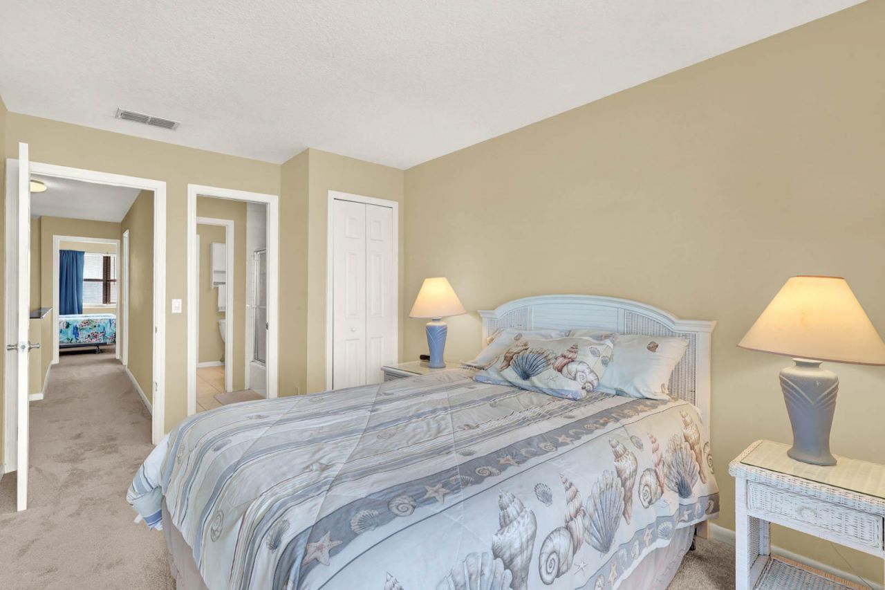 1300 Seaway Dr, Unit E 5, Fort Pierce, FL 34949 Photo