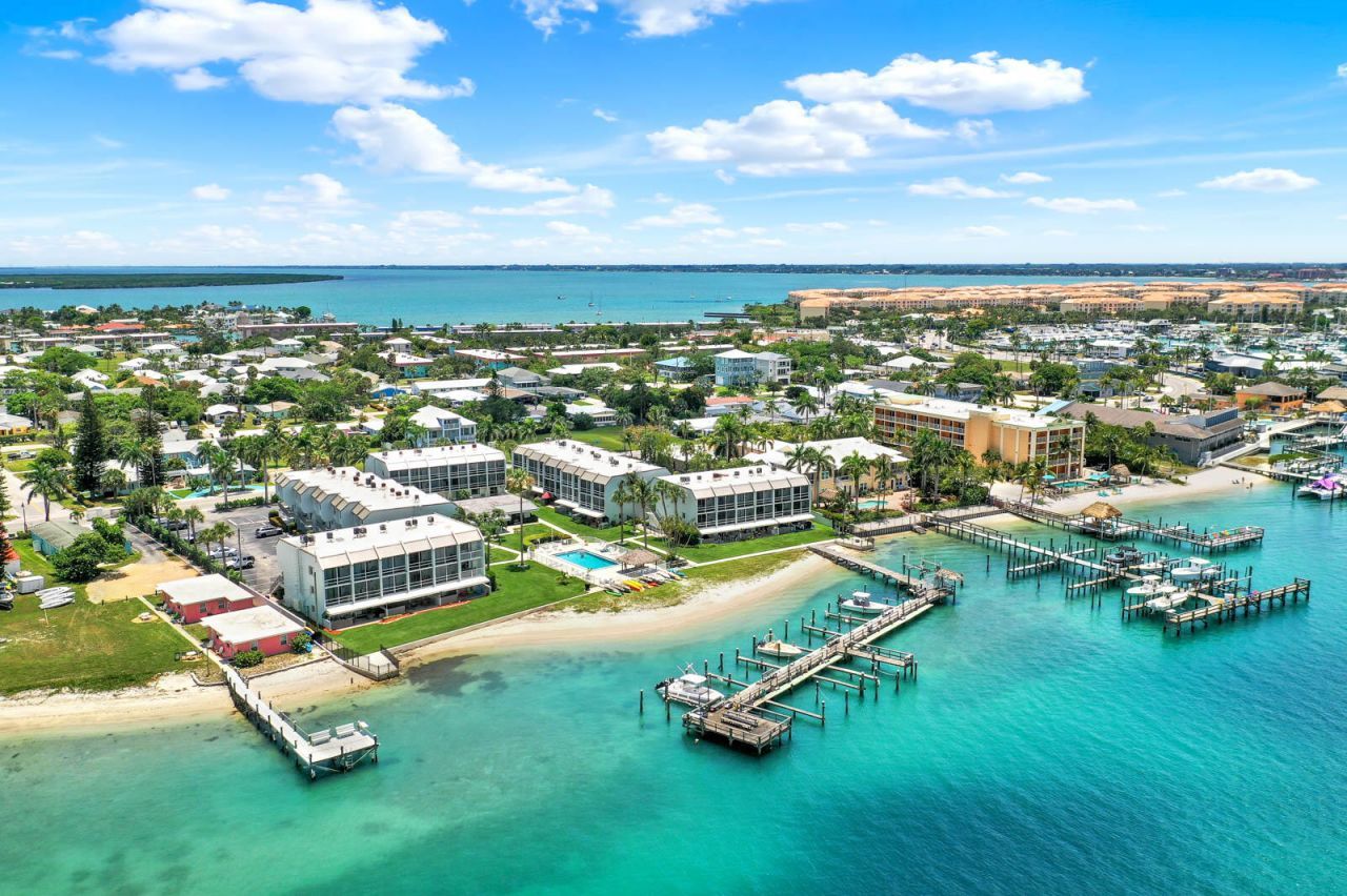 1300 Seaway Dr, Unit E 5, Fort Pierce, FL 34949 Photo