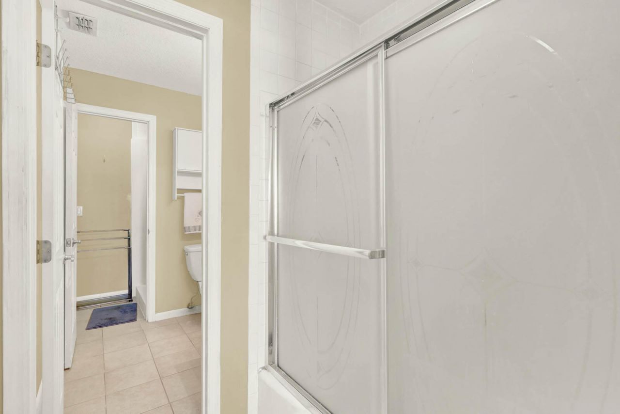 1300 Seaway Dr, Unit E 5, Fort Pierce, FL 34949 Photo