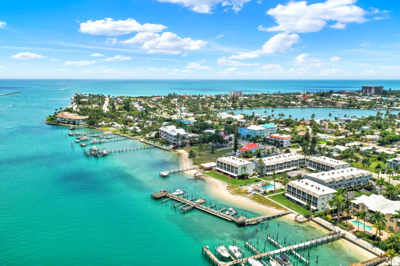 1300 Seaway Dr, Unit E 5, Fort Pierce, FL 34949 Photo