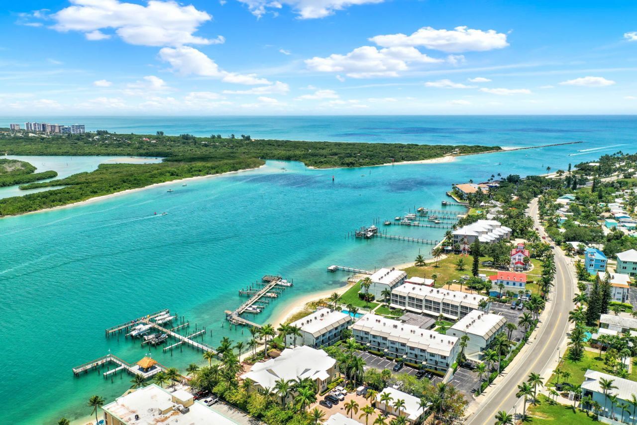 1300 Seaway Dr, Unit E 5, Fort Pierce, FL 34949 Photo