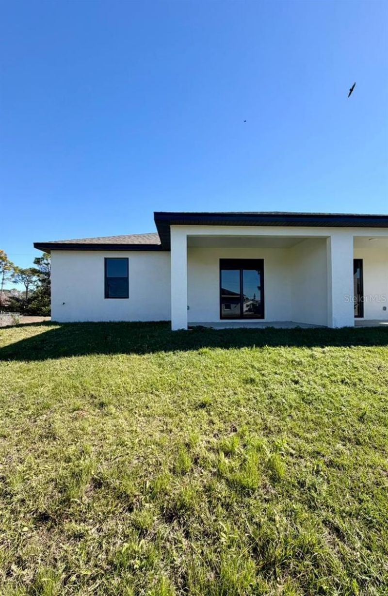 1041/1043 Albany Avenue, Lehigh Acres, FL 33971 Photo