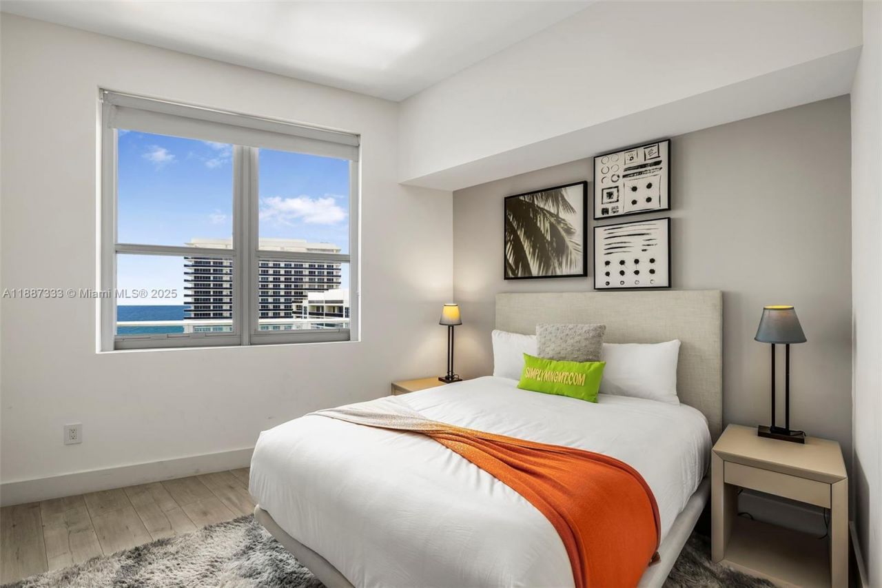 4111 S Ocean Dr, Unit LPH1, Hollywood, FL 33019 Photo