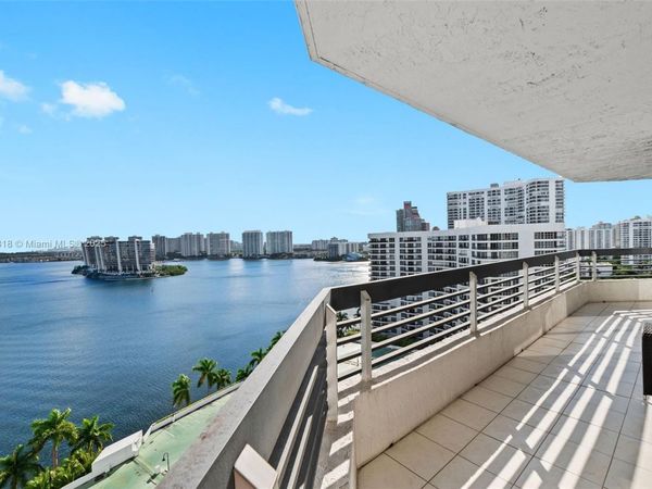 19101 NE 36th Ct, Unit 1905, Aventura, FL 33180