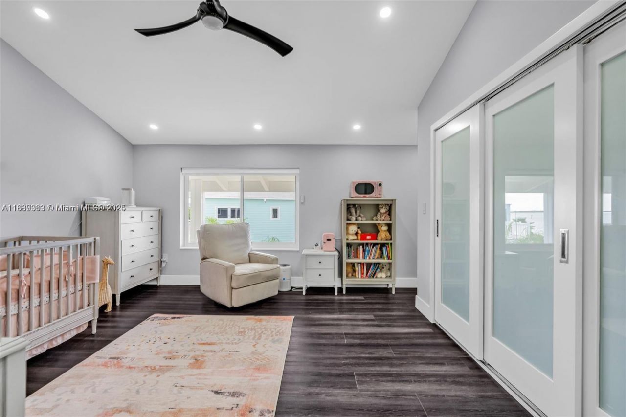 67 N Bounty Ln, Key Largo, FL 33037 Photo