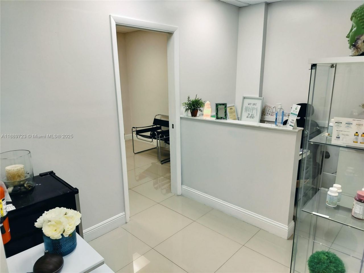 12550 Biscayne Blvd, Unit 605, North Miami, FL 33181 Photo