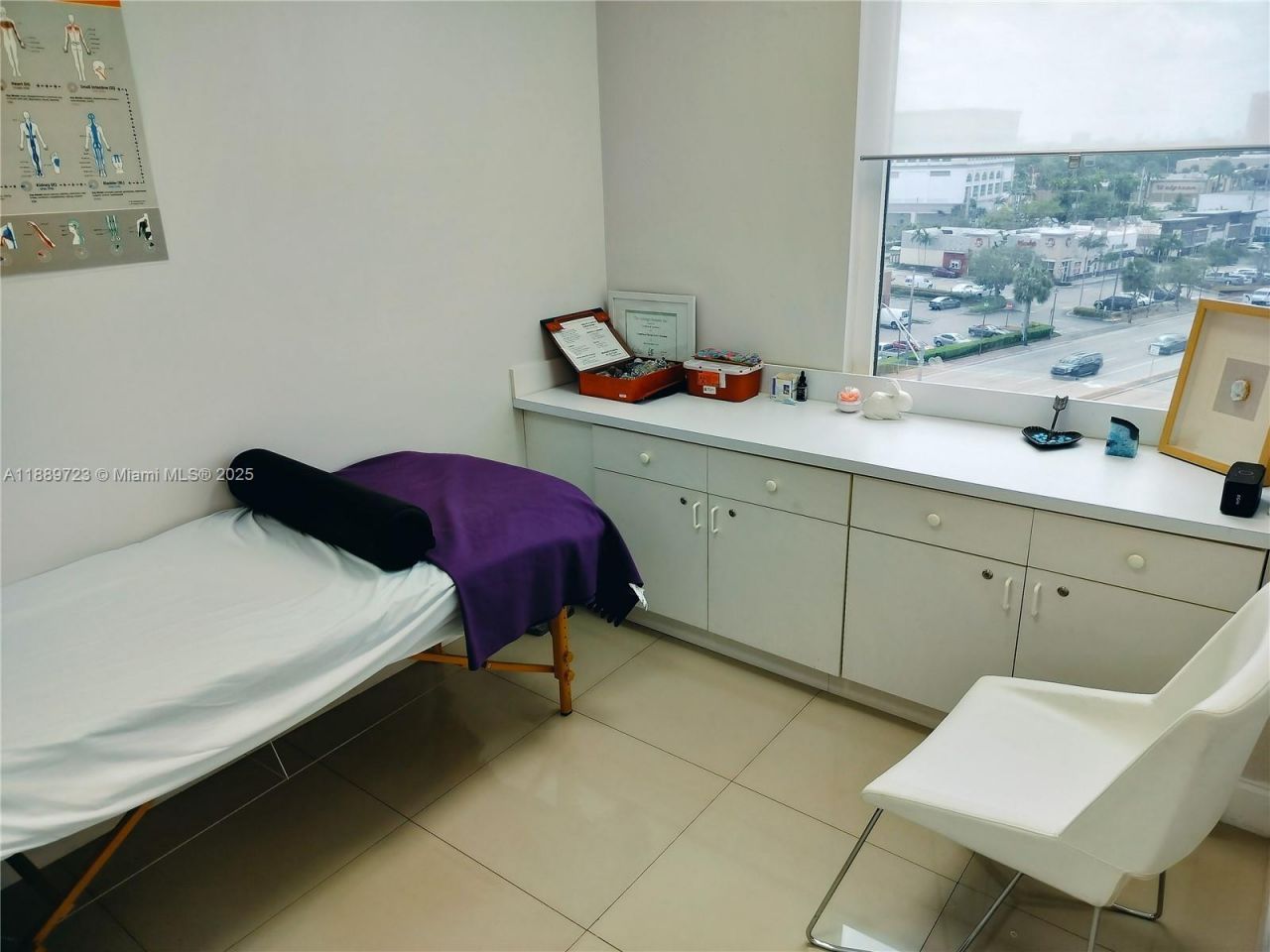 12550 Biscayne Blvd, Unit 605, North Miami, FL 33181 Photo