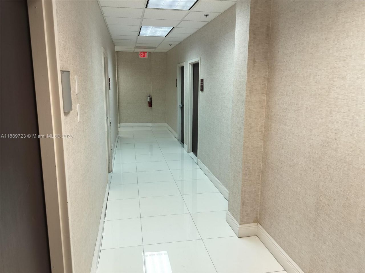 12550 Biscayne Blvd, Unit 605, North Miami, FL 33181 Photo