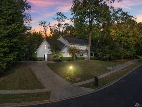 3870 Feather Heights Court, Sugarcreek Township, OH 45440