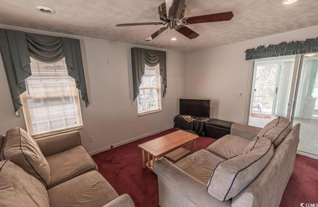 5400 Little River Neck Rd. Photo 10