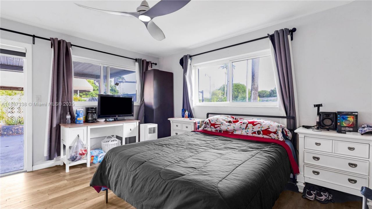 3145 Hollywood Blvd, Hollywood, FL 33021 Photo