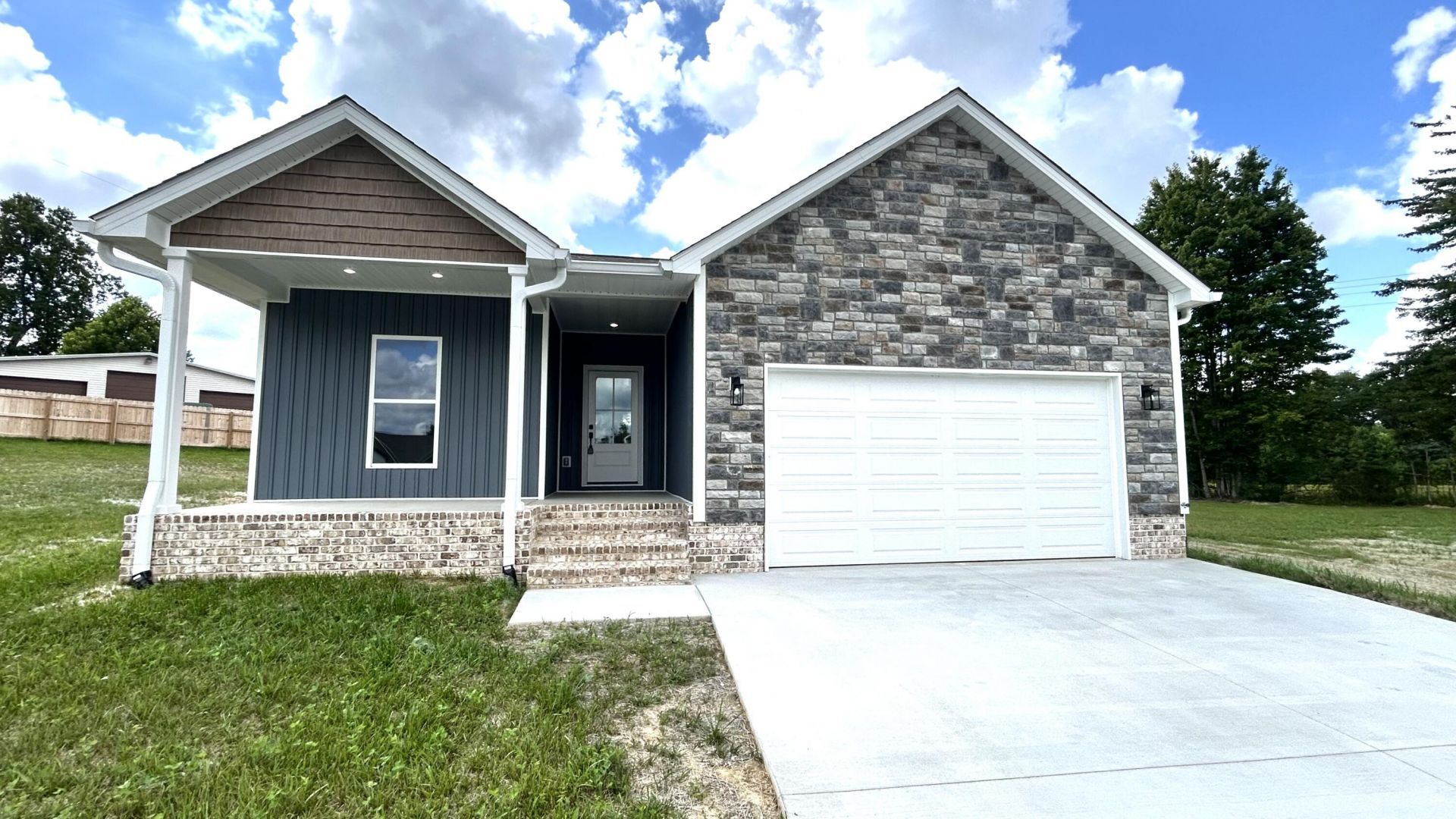 112 Gray Bird Lane, London, KY 40741 Main Photo