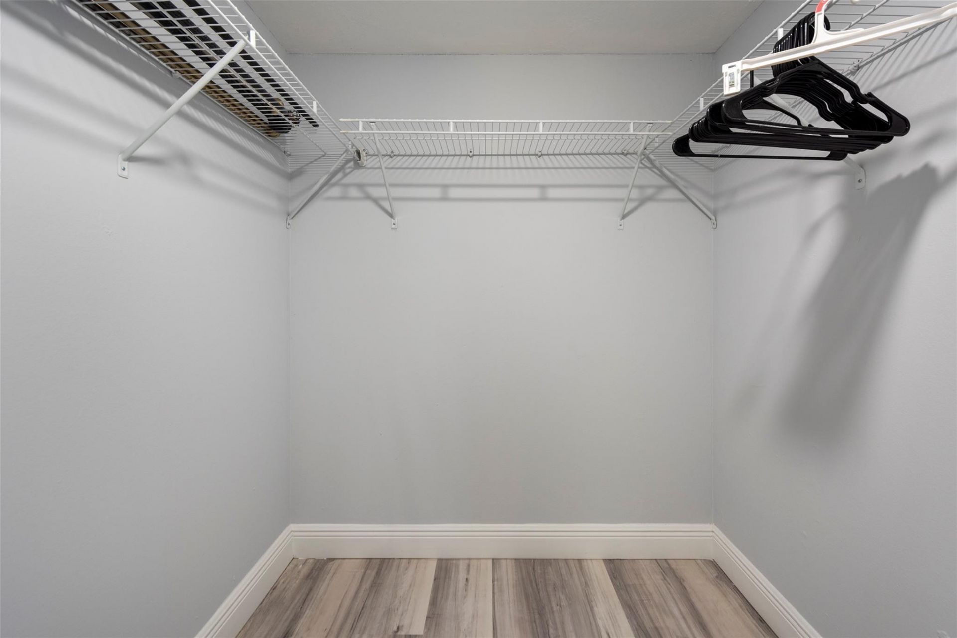 6061 N Falls Circle Drive, Unit 102, Lauderhill, FL 33319 Photo