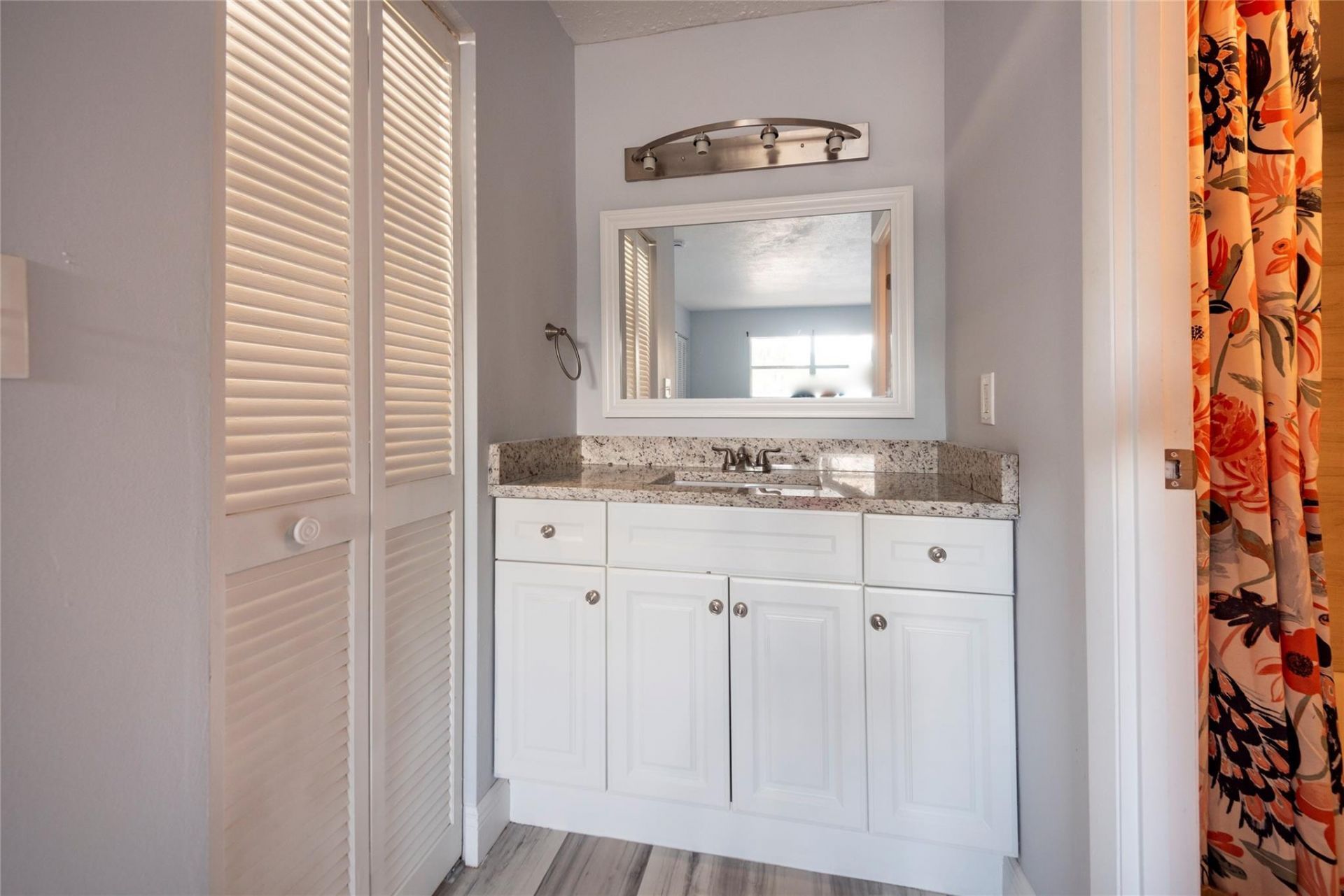 6061 N Falls Circle Drive, Unit 102, Lauderhill, FL 33319 Photo