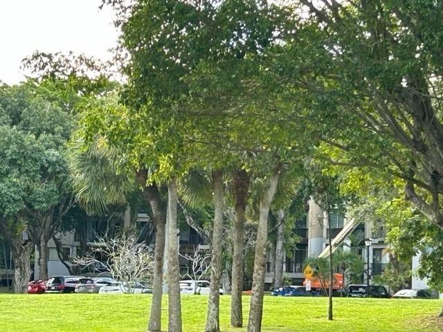 6061 N Falls Circle Drive, Unit 102, Lauderhill, FL 33319 Photo