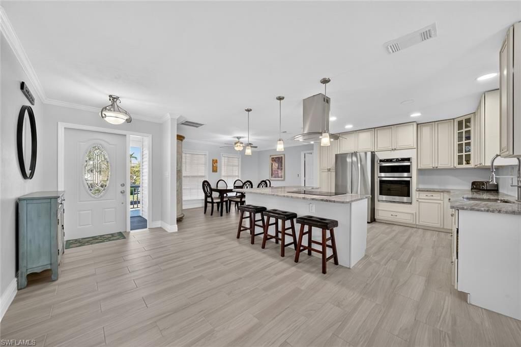 1682 Sabal Palm Dr, Sanibel, FL 33957 Photo