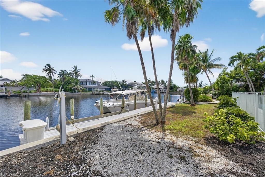 1682 Sabal Palm Dr, Sanibel, FL 33957 Photo