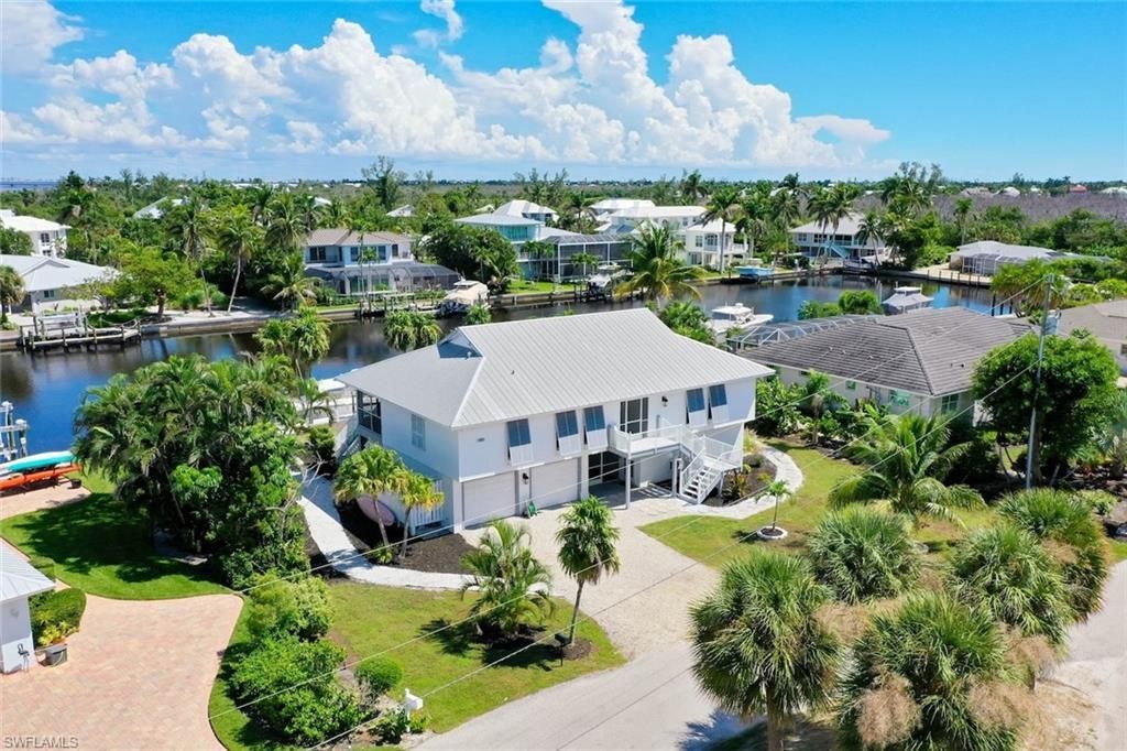 1682 Sabal Palm Dr, Sanibel, FL 33957 Photo