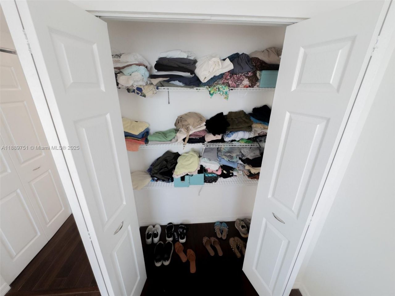 250 174th St, Unit 1201, Sunny Isles Beach, FL 33160 Photo