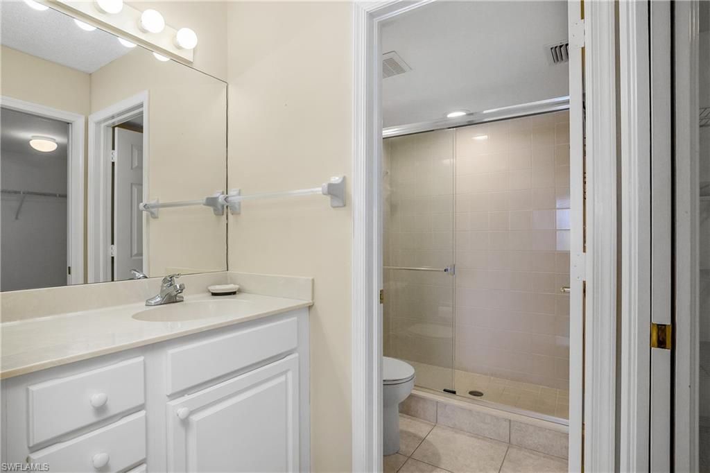 10682 Gulf Shore Dr, Unit C102, Naples, FL 34108 Photo