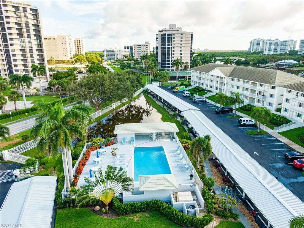 10682 Gulf Shore Dr, Unit C102, Naples, FL 34108 Photo