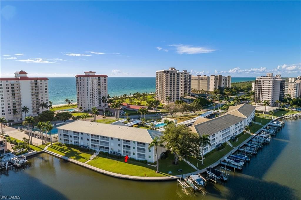 10682 Gulf Shore Dr, Unit C102, Naples, FL 34108 Photo