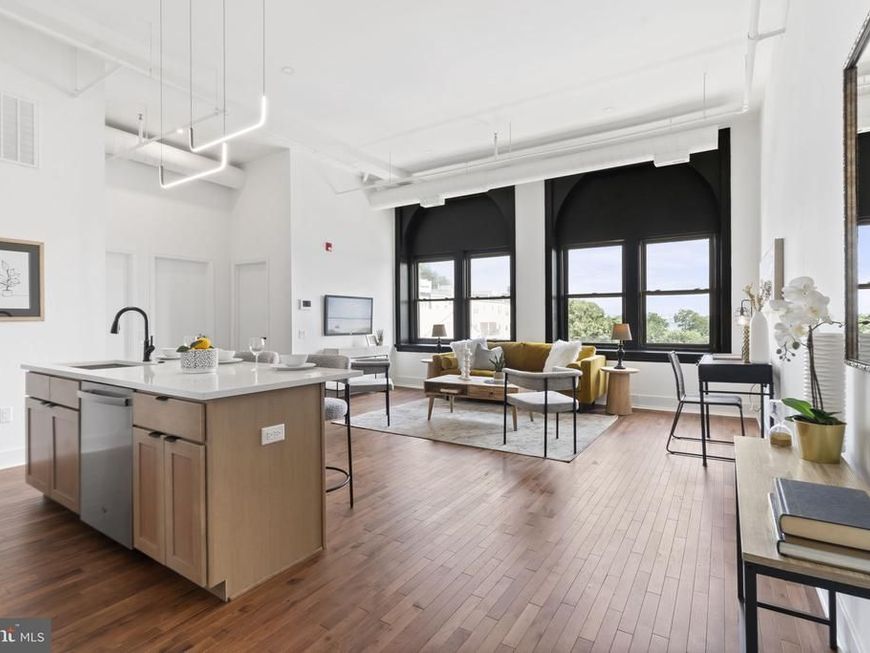 240 Hermitage Street, Unit 104, Philadelphia, PA 19127 Main Photo