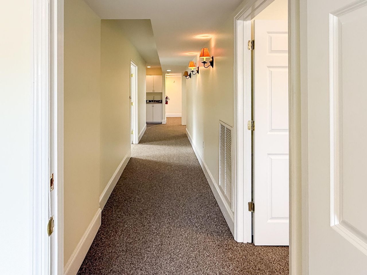 11 Isabella Street Photo 18