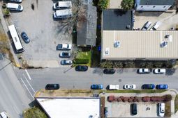 11 Isabella Street photo 4