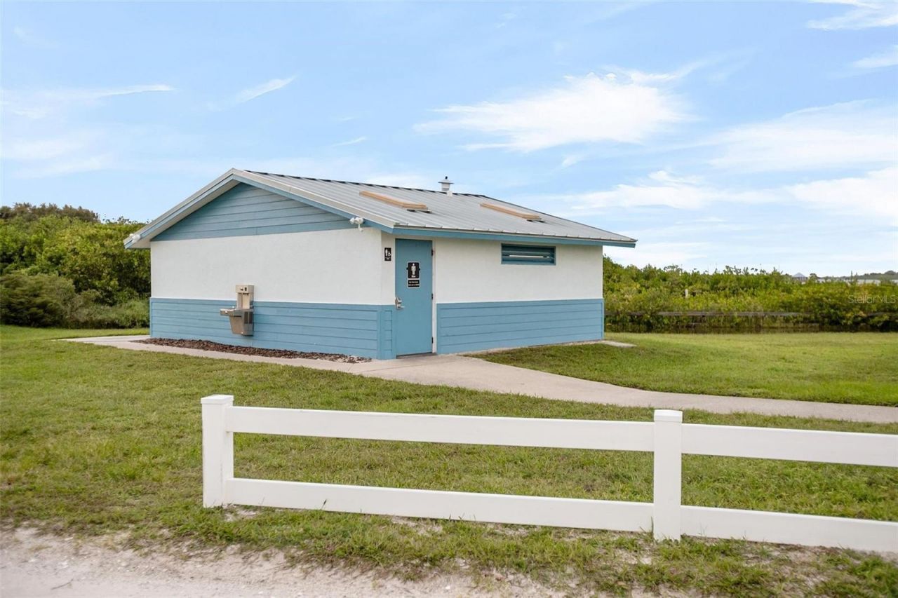 128 Orange Avenue, Edgewater, FL 32132 Photo