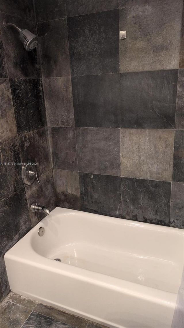 11930 N Bayshore Dr, Unit 1103, North Miami, FL 33181 Photo