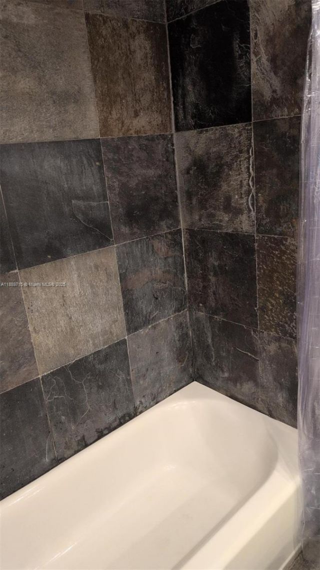 11930 N Bayshore Dr, Unit 1103, North Miami, FL 33181 Photo