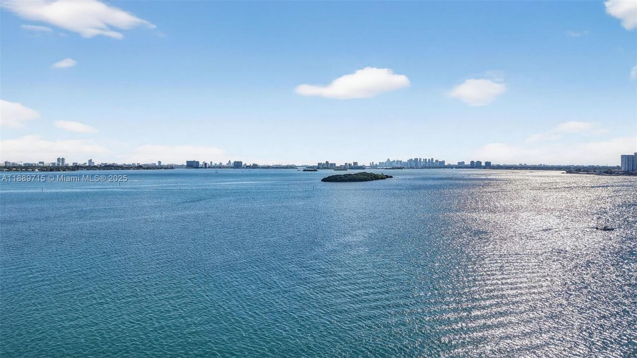 11930 N Bayshore Dr, Unit 1103, North Miami, FL 33181 Photo