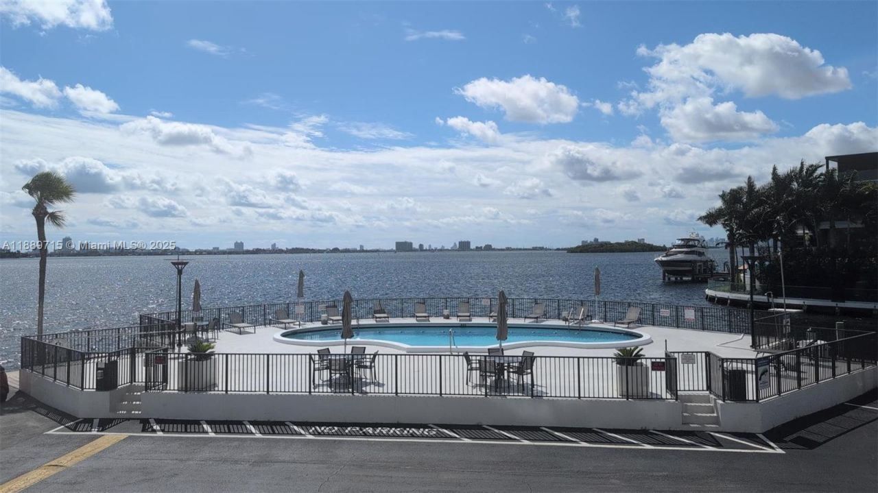 11930 N Bayshore Dr, Unit 1103, North Miami, FL 33181 Photo