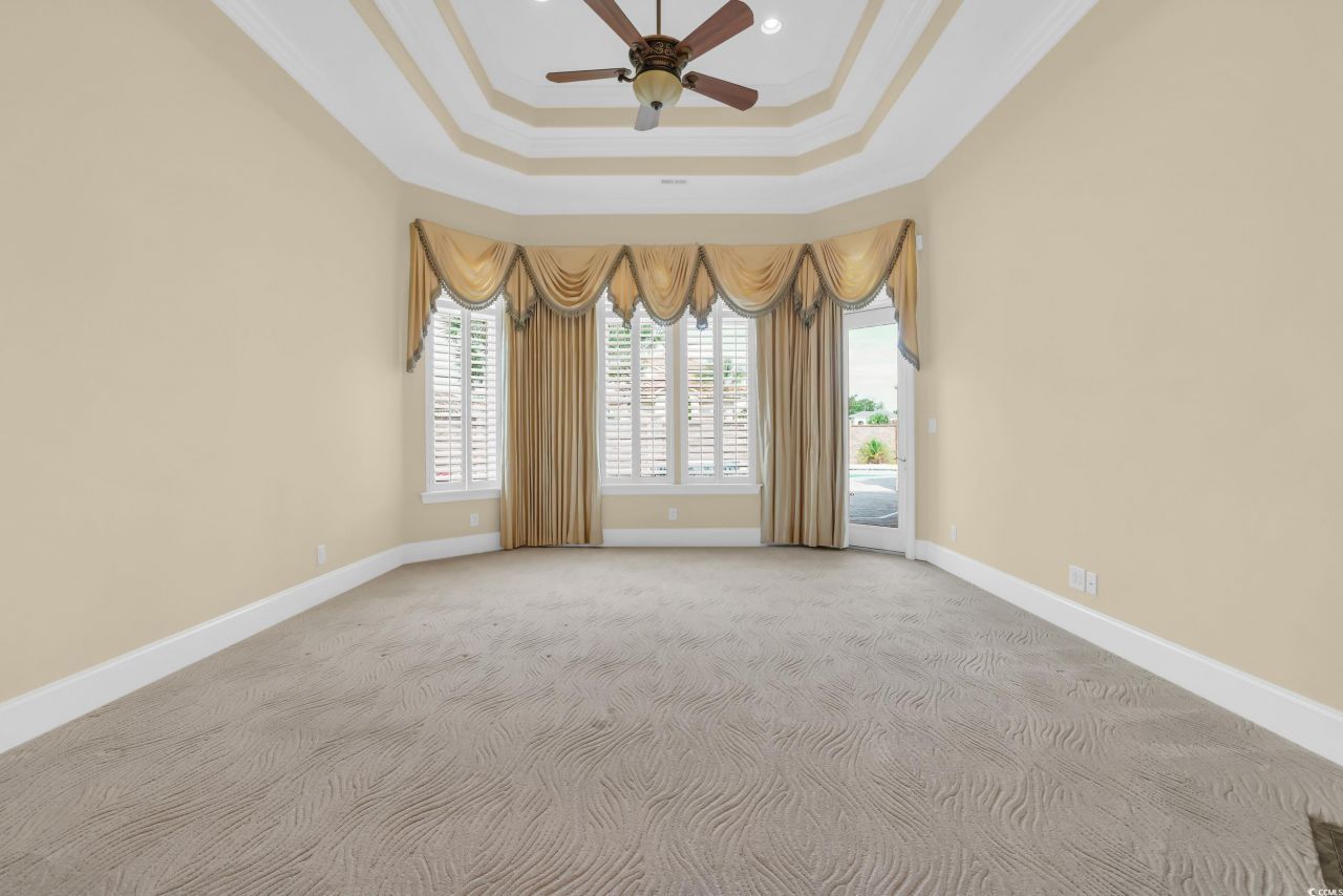 9243 Marina Pkwy. Photo 13