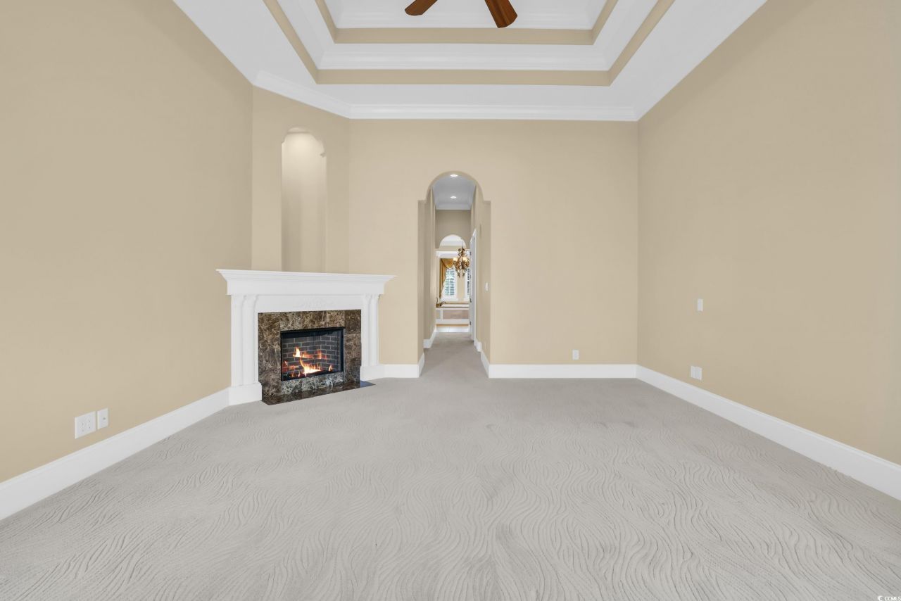 9243 Marina Pkwy. Photo 14